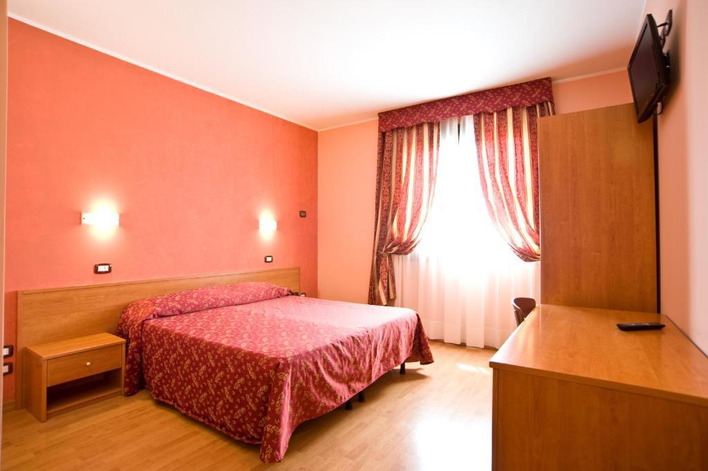 Hotel Colombo Breda di Piave Ruang foto